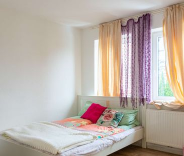 Zentrale 3-Zimmer-Wohnung mit Balkon, Stellplatz & Kellerraum. Obj.... - Photo 4