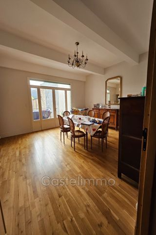 Location Maison 8 pièces 196m² CASTELSARRASIN 82100 - Photo 2
