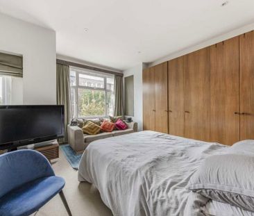 5 bedroom terraced house to rent - Photo 4