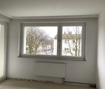 Attraktive und gemütliche 2 Zimmerwohnung mit Balkon zu vermieten! - Photo 1