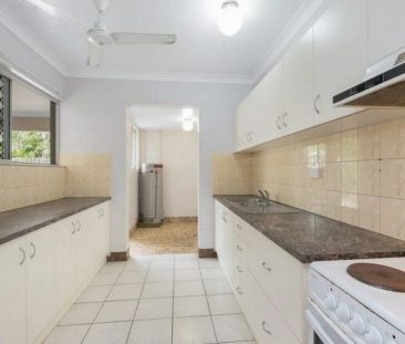 Welcome to Your Next Home - Photo 3