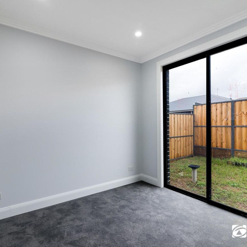 11A Perlite Terrace, 2765, Box Hill Nsw - Photo 1