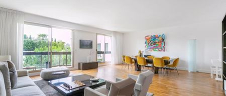 Appartement • La Plaine des Sablons - Photo 5