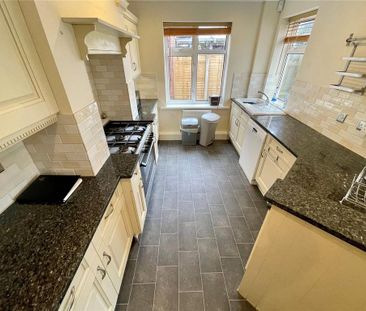 5 bedroom detached house to rent - Photo 6