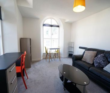 Flat 8, Ebenezer Chapel York Place - Photo 1