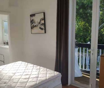 14 Tiri View Place, Waiake, Auckland - Photo 5