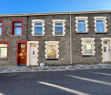 3 bedroom terraced house to rent - Photo 3