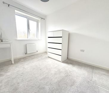 Beck Bridge Lane, Bradford, Allerton - Photo 5