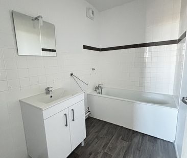 Location Appartement 2 pièces 59m² LIMOGES 87000 - Photo 3