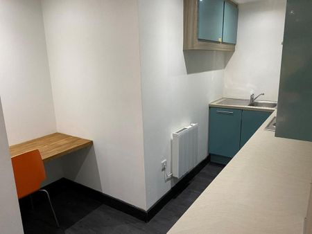 1 bedroom apartment to rent - Photo 4