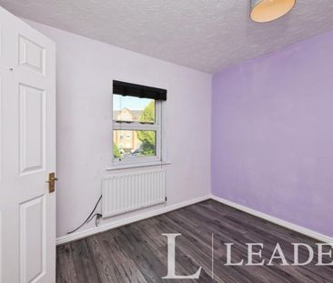 3 bedroom house to rent Victoria Gate, Harlow, CM17 - Photo 4