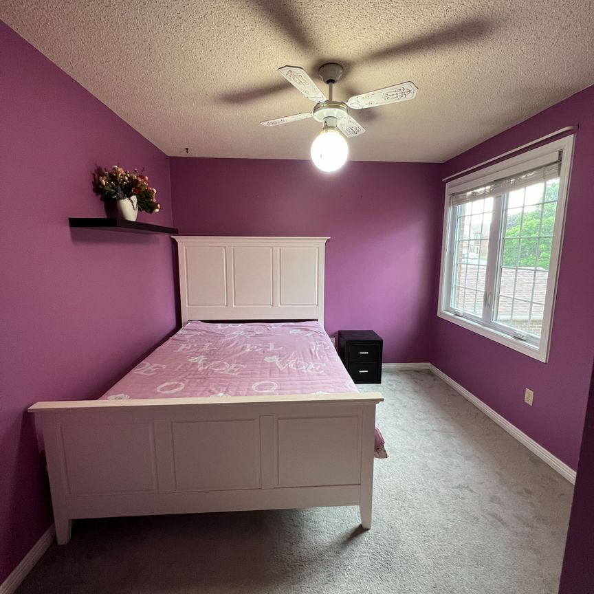 For Lease - 1009 Meadowridge Crescent, Pickering, Ontario - Photo 1