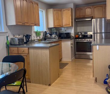 For Lease - 758 Botany Hill Crescent, Newmarket, Ontario - Photo 3