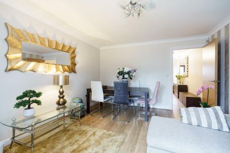 John North Close, High Wycombe - Photo 4