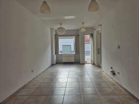 Studio met garage op een goede locatie - Photo 2