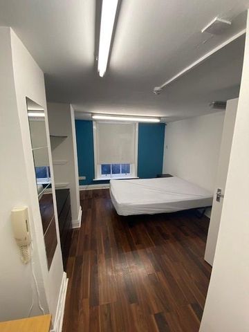 3 Bed Flat, Seel Street, L1 - Photo 2