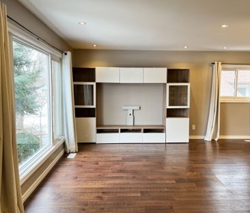 For Lease - 10 Golfhaven Drive, Toronto, Ontario - Photo 1