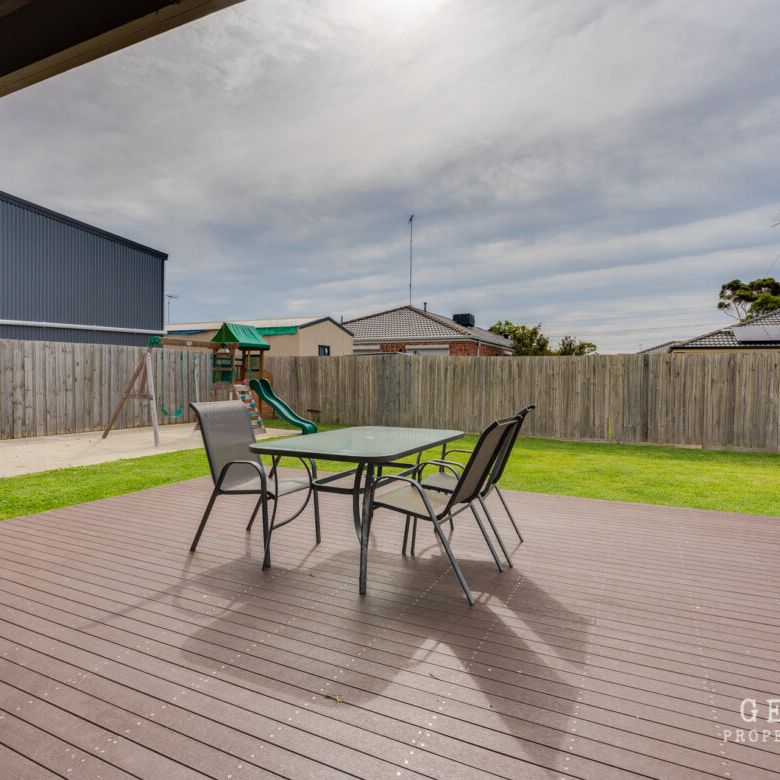 23 Phalaris Park Dr Lovely Banks - Photo 1