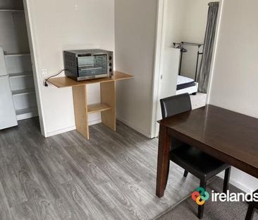 Furnished Rooms Available – Power & Internet Included! - Photo 6