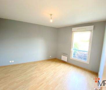 Location Appartement 3 pièces 75m² - Photo 3