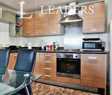 1 bedroom flat to rent - Photo 6