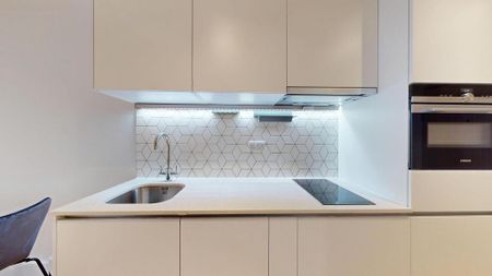 Studio to rent - Photo 4