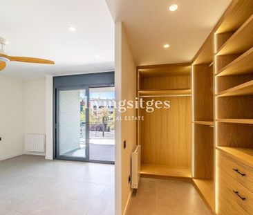 5 room luxury House for rent in Sitges, Catalonia - Photo 5