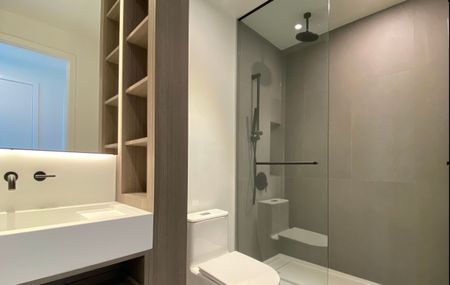 For Lease - 55 Charles Street Unit# 3311, Toronto, Ontario - Photo 4