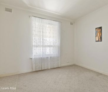 Charming Neat & Tidy Solid Brick Home - Photo 2