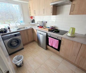 2 Bed Flat, Arica House, SE16 - Photo 6
