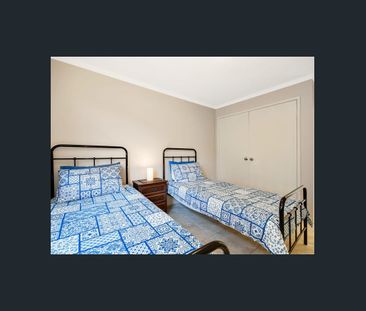 Fully Furnished Mooloolaba Waterfront 3 Bedroom Unit! - Photo 4