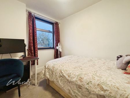 3 bedroom terraced house to rent - Photo 3