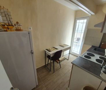 Studio/Γκαρσονιέρα για ενοικίαση Αγία Τριάδα (Φάληρο - Ιπποκράτειο) - Photo 4
