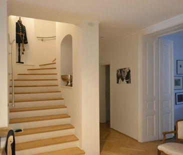 #SQ - TRAUMHAFTE VILLA MIT GARTEN UND GARAGE IN TOP-LAGE ZU VERMIETEN! - Photo 1