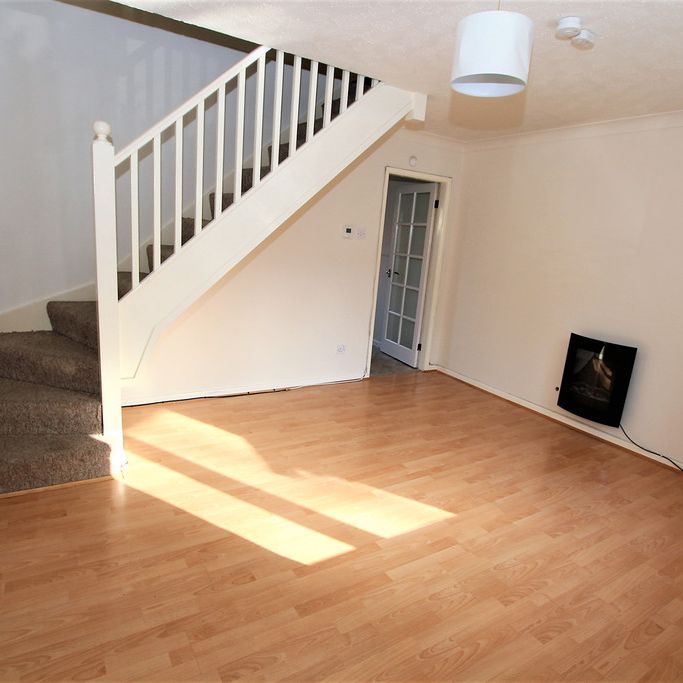 2 Bedroom Mews, Cheshire - Photo 1