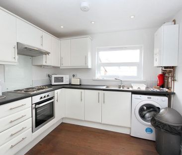 5 bedroom terraced house to rent - Photo 6