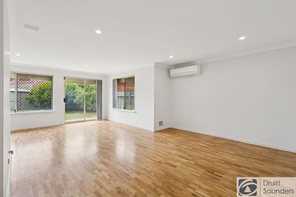 Beautiful Family Home in Sought-After Location HOME OPEN SATURDAY 06 DECEMBER AT 10.30AM SHARP! - Photo 1