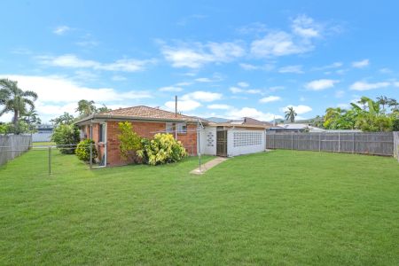 10 Banksia Street, Kirwan. - Photo 4