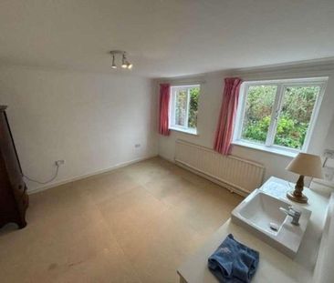 Studio House, Elcot Lane, SN8 - Photo 1