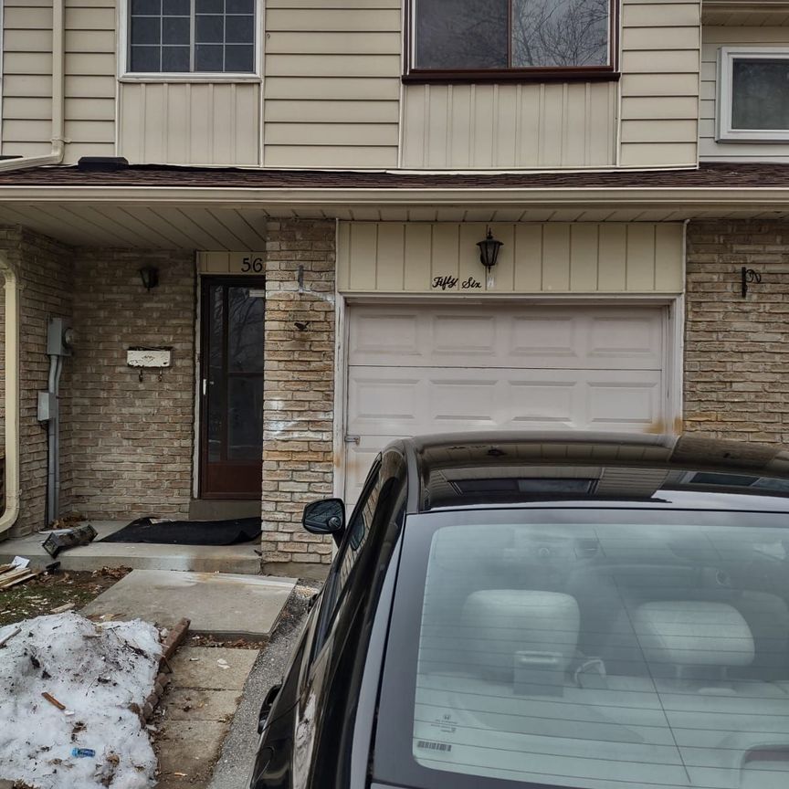 For Lease - 301 Washburn Way Unit# 56, Toronto, Ontario - Photo 1