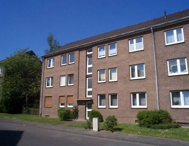 Demnächst frei! 3-Zimmer-Wohnung in Mönchengladbach Waldhausen - Photo 1