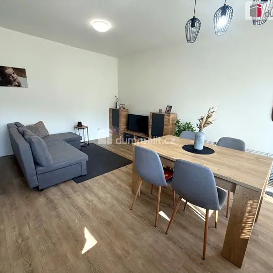 Pronájem bytu 3 + kk, 62 m - Fotografie 1