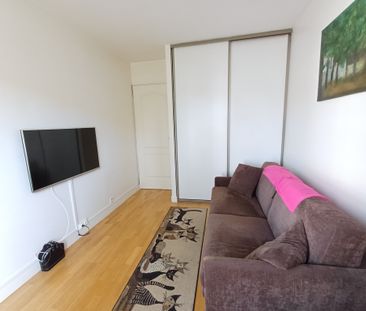 Location Appartement 3 pièces 68m² POISSY 78300 - Photo 2