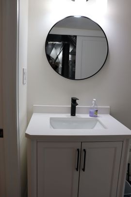 For Lease - 2966 Turner Crescent, London South, Ontario - Photo 1