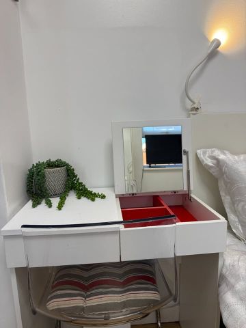 Room in a Shared House, Fulmer Road, E16 - Photo 2