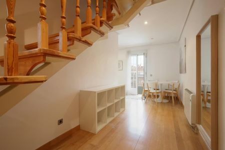 Calle de Sánchez Pacheco, Madrid, Community of Madrid 28002 - Photo 2