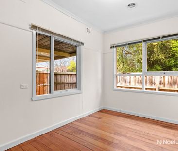 54 Hamilton Road, BAYSWATER NORTH - Photo 3
