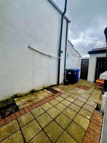 College Terrace, Derry/Londonderry, BT48 7NZ - Photo 2