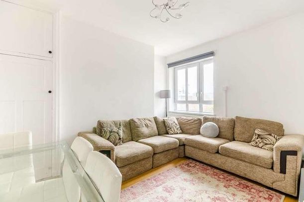 Field Road, Barons Court, W6 - Photo 1