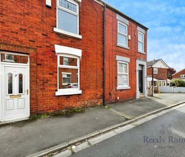 3 bedroom terraced house to rent - Photo 4